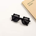 Load image into Gallery viewer, Cat Foldable Sunglass + Holder