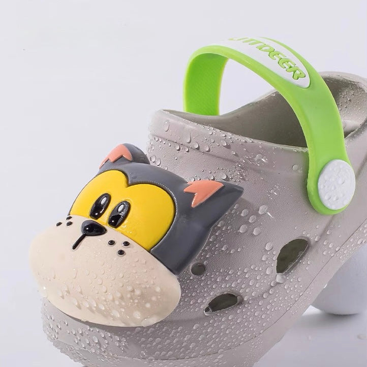 Wolf Crocs