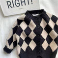 Load image into Gallery viewer, Black Pattern Sweater
